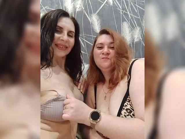 Badbadgirlss webcam