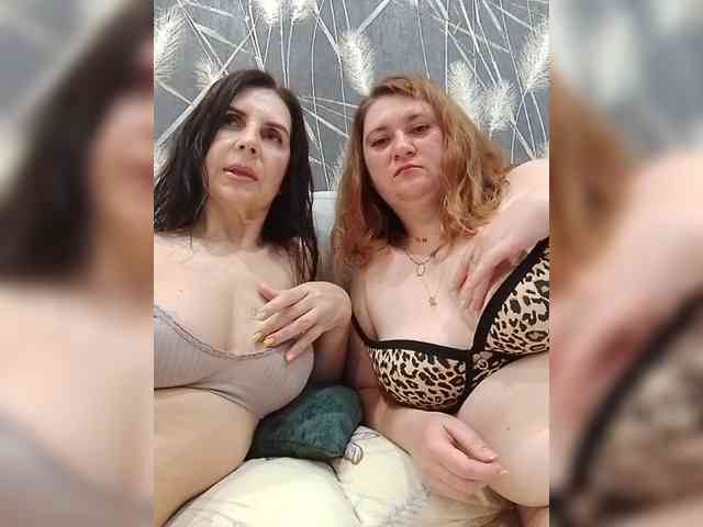 Badbadgirlss webcam