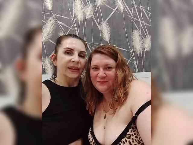 Badbadgirlss webcam