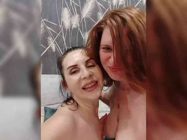 Badbadgirlss webcam