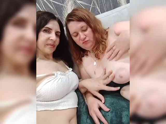 Badbadgirlss webcam