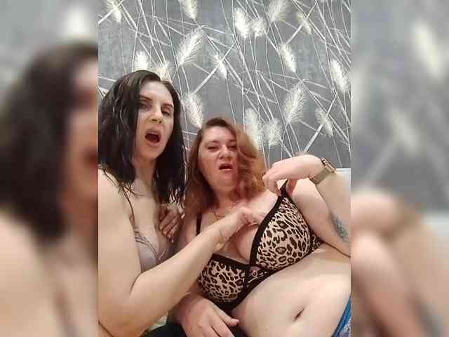 Badbadgirlss webcam