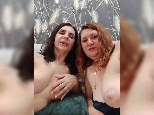 Badbadgirlss webcam