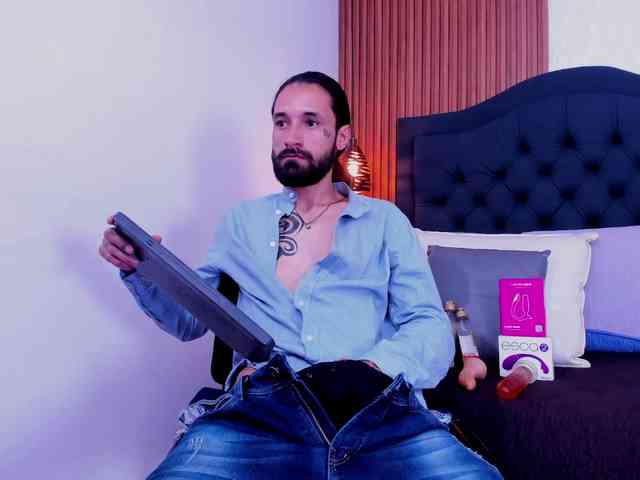 Alex-Val-