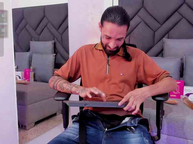 Alex-Val-