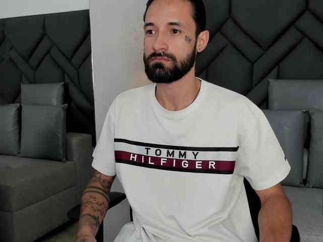 Alex-Val- Alex-Val-