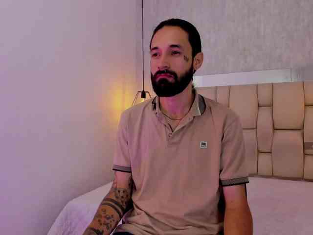 Alex-Val- Alex-Val-