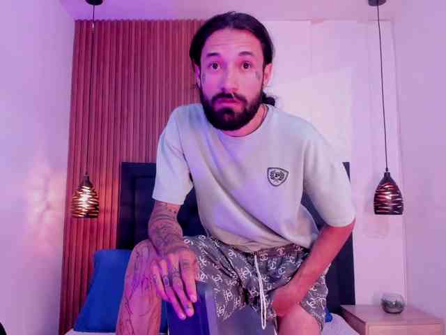 Alex-Val- Alex-Val-