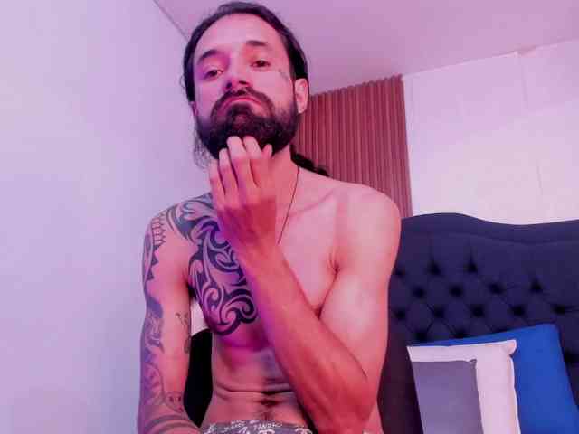 Alex-Val- Alex-Val-