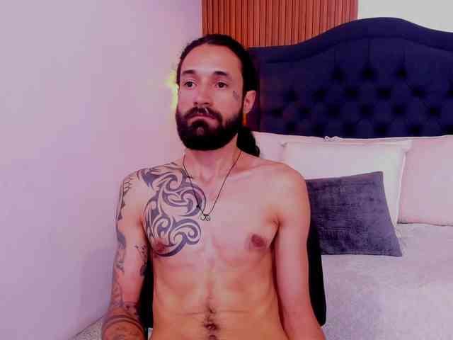 Alex-Val- Alex-Val-