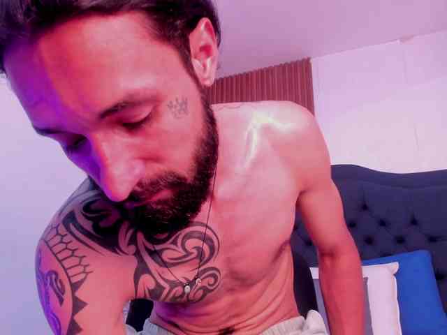Alex-Val- Alex-Val-