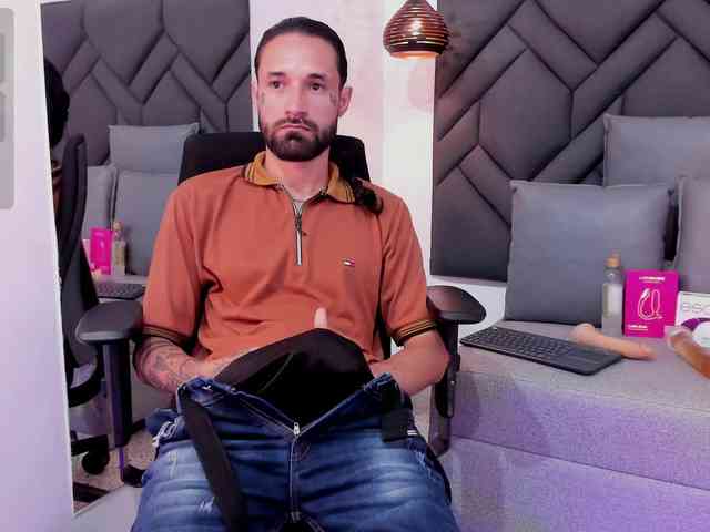 Alex-Val-