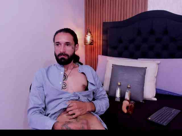 Alex-Val- Alex-Val-
