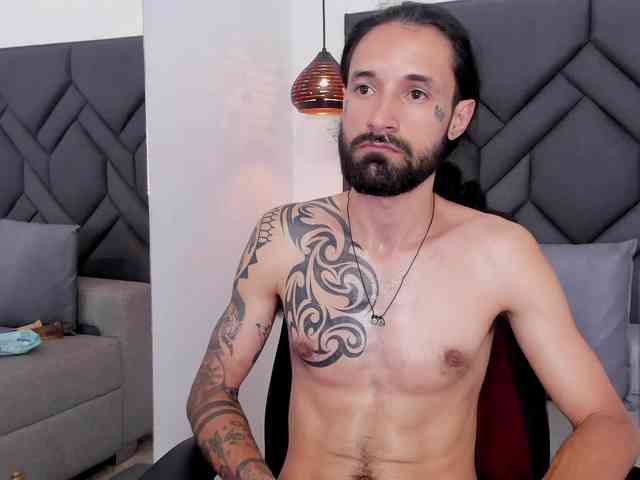 Alex-Val- Alex-Val-