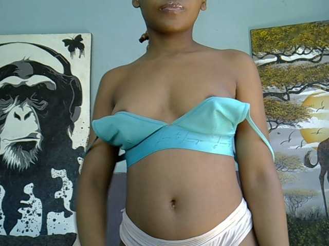 GoldenGoddess1's BongaCams show and profile