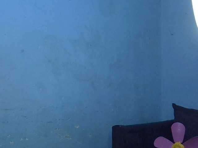 GoldenGoddess1's BongaCams show and profile