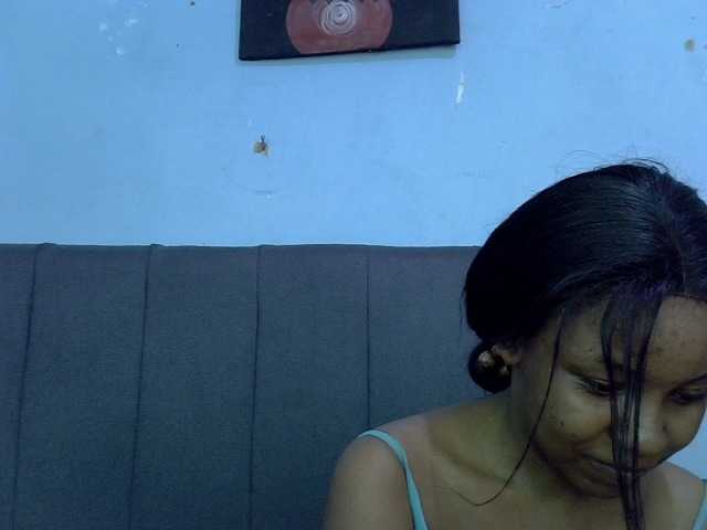 GoldenGoddess1's BongaCams show and profile