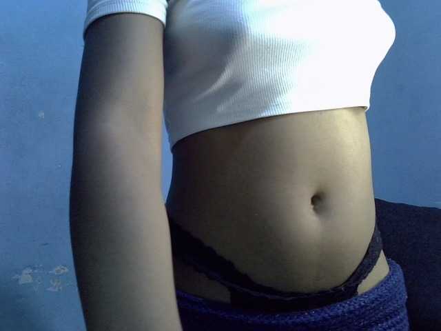 GoldenGoddess1's BongaCams show and profile