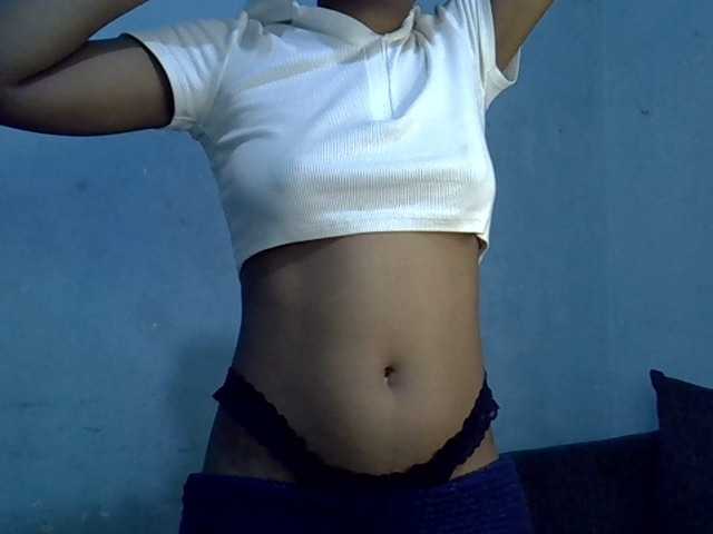 GoldenGoddess1's BongaCams show and profile