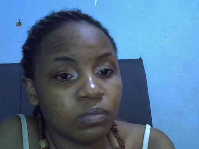 GoldenGoddess1 webcam