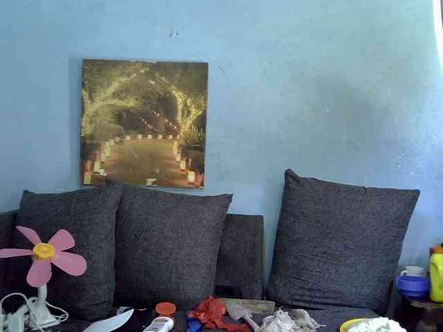 GoldenGoddess1 webcam