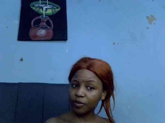 GoldenGoddess1 webcam