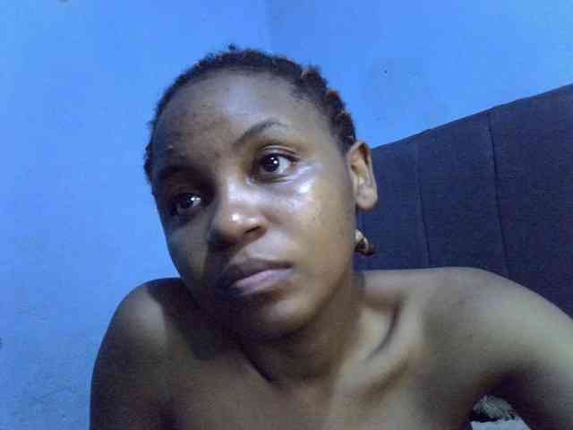 GoldenGoddess1 webcam