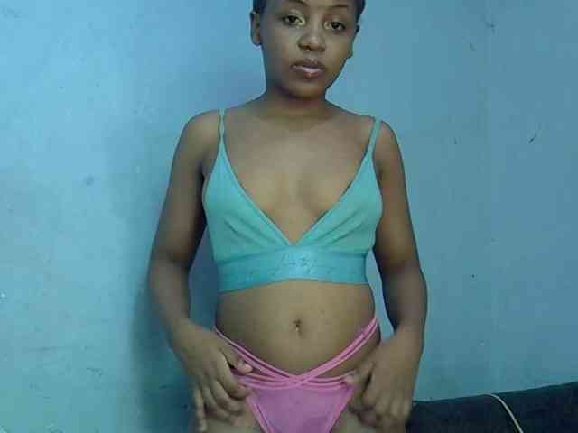 GoldenGoddess1 GoldenGoddess1