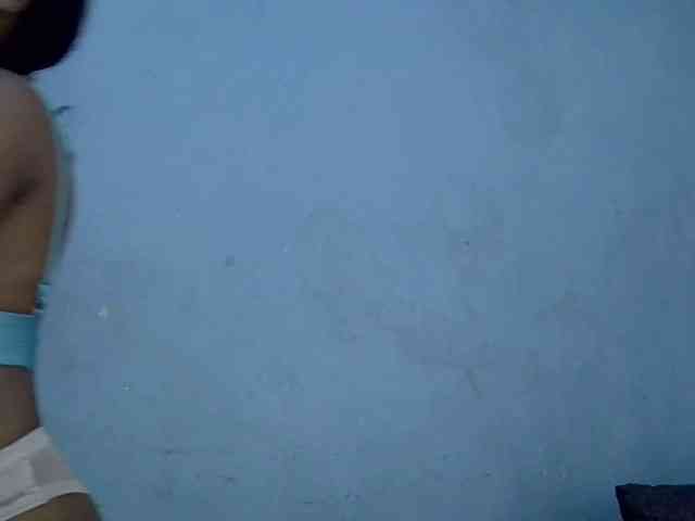 GoldenGoddess1 webcam