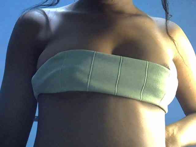 GoldenGoddess1 webcam