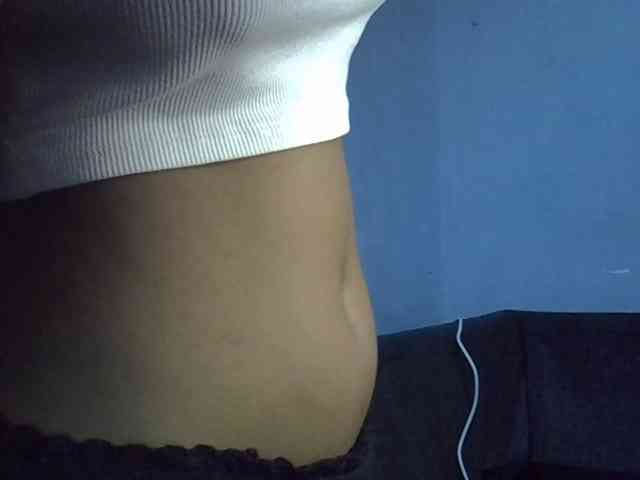 GoldenGoddess1 webcam