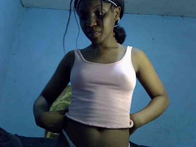 GoldenGoddess1 webcam