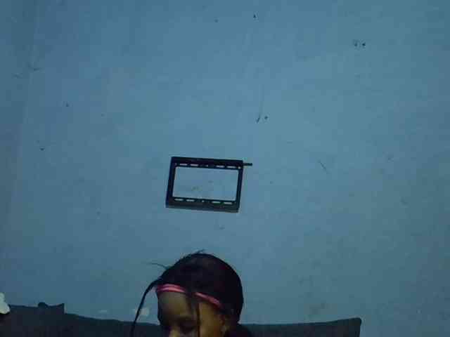 GoldenGoddess1 webcam