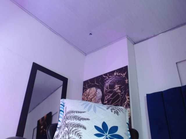Exotic-wish live cam on BongaCams