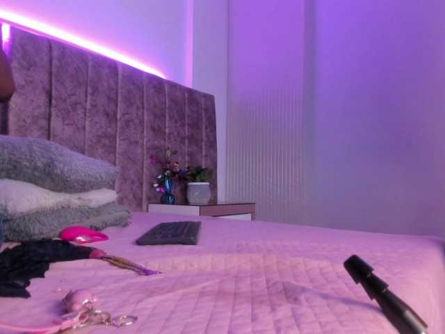 Amber-fox live cam on BongaCams