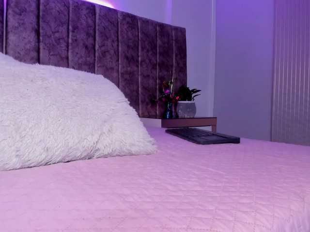 Amber-fox webcam bongacams model stream image