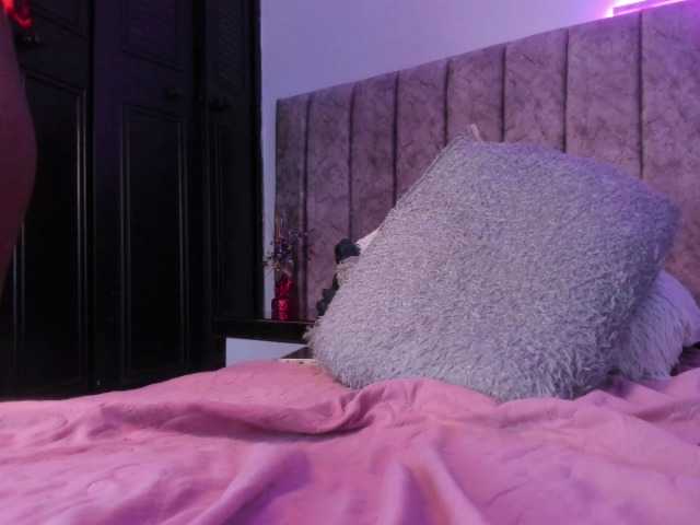 Amber-fox live cam on BongaCams