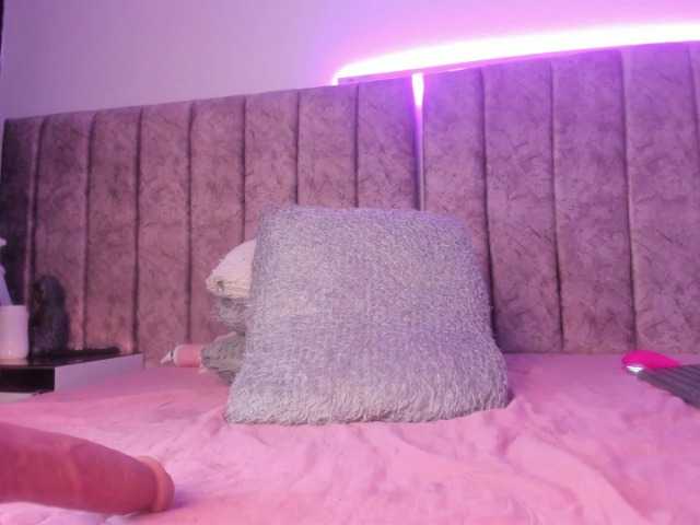 Amber-fox live cam on BongaCams