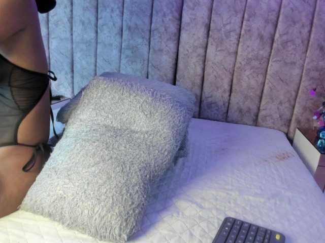 Amber-fox live cam on BongaCams