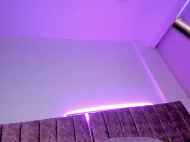 Amber-fox live cam on BongaCams