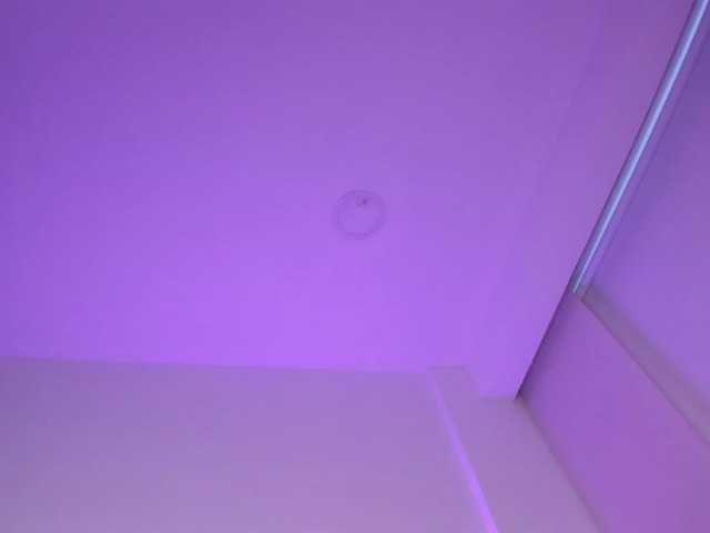 Amber-fox live cam on BongaCams