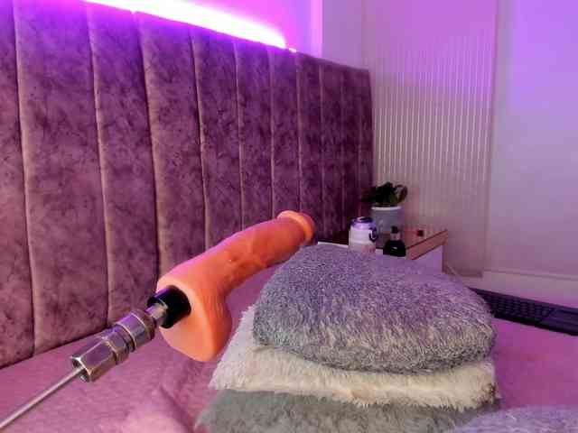 Amber-fox Sex Cam Show