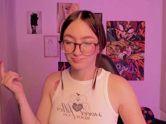 haannathompsoon live cam on BongaCams