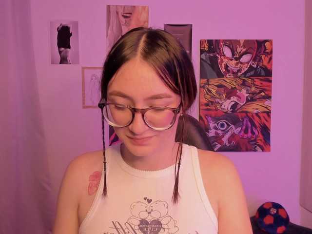 haannathompsoon live cam on BongaCams
