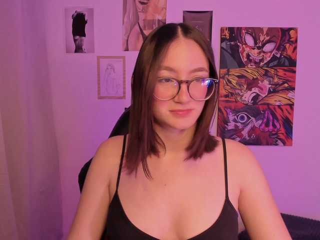 haannathompsoon live cam on BongaCams