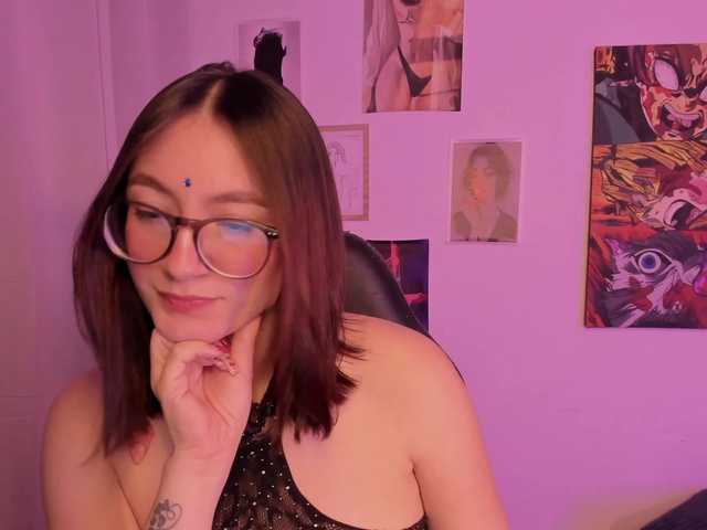 haannathompsoon live cam on BongaCams