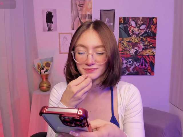 haannathompsoon's BongaCams show and profile