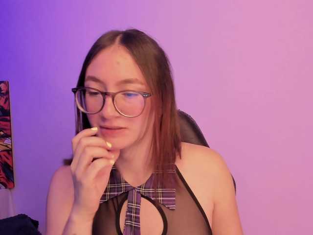 haannathompsoon live cam on BongaCams