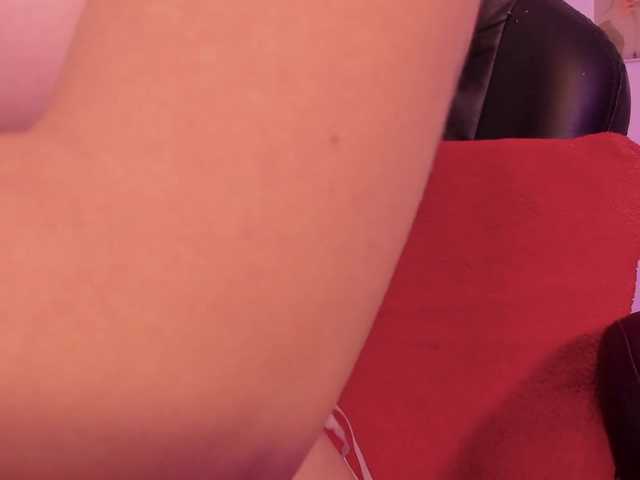 haannathompsoon live cam on BongaCams