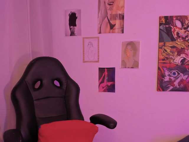 haannathompsoon live cam on BongaCams